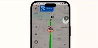 С 1 сентября Яндекс просит водителей следить за скоростью рядом с учебными заведениями