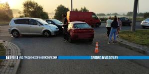 Стала известна причина утренней пробки на Тавлая. Участниками ДТП стали 3 автомобиля