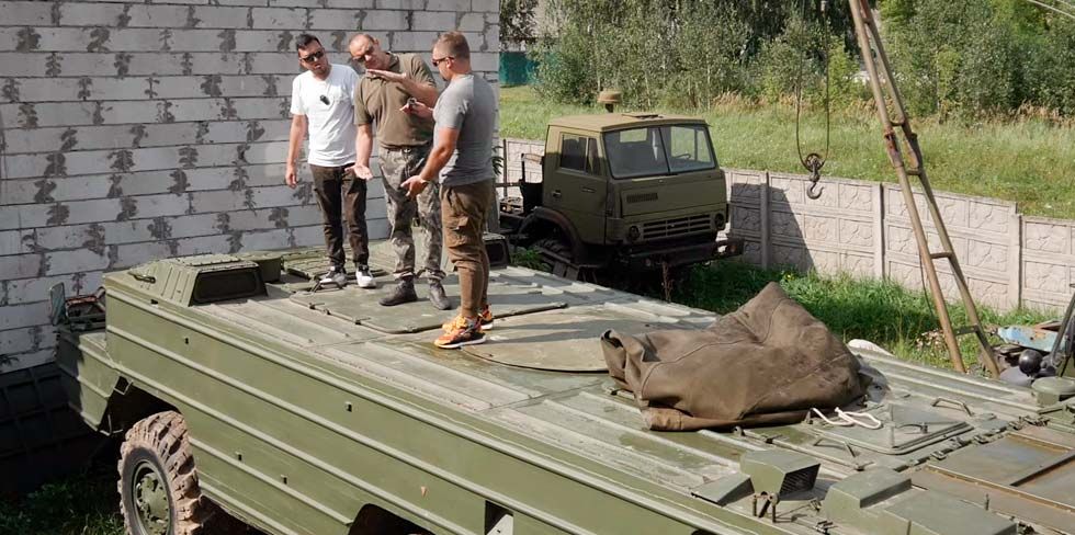 8 серий за месяц: гродненские блогеры "Рулим" побывали на ЛАКАЦЫI и даже в Могилеве в гостях у Custom Truck