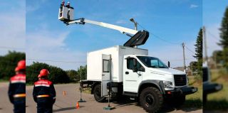 В Беларуси сделали уникальную автовышку. Одна из первых трудится у энергетиков Волковыска