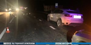 В Лиде BMW наехал на подростка. Тот шел по пешеходному переходу