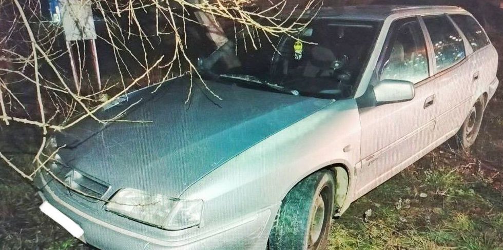 Гродненец отдал свой Citroen в ремонт, а мастер перестал выходить на связь. Авто с вырванным ШРУСом случайно нашелся в частном секторе