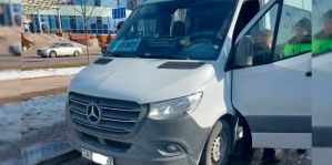 Маршрутка оформлена на бабушку, водитель нигде не работает. В Беларуси продолжается проверка пассажирских перевозок