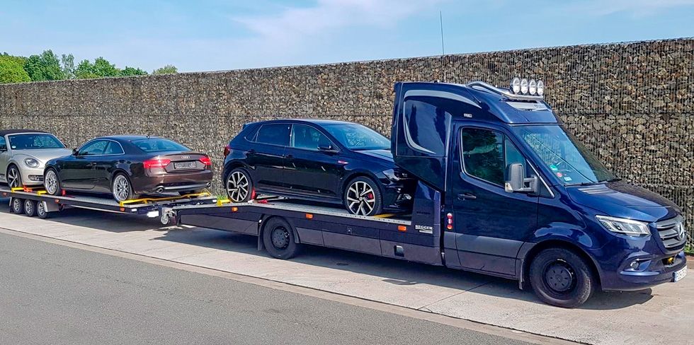 В Минске суд вынес решение по громкому делу об автомошеннике: "Обманул 38 человек с доставкой автомобилей на 2 млн рублей"