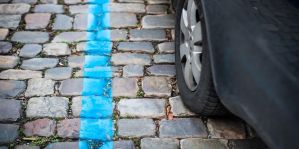 Стал на 5 минут с нарушением – можешь попасть на "умную" камеру. В Беларуси за неправильную парковку накажут автоматически