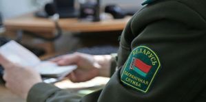 Паспорт "друга", без визы и просроченные: сколько проблемных документов выявили пограничники за первую неделю года?