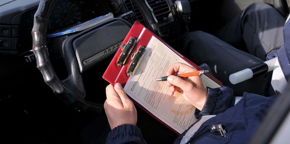 Отдал на СТО машину, а на ней катался пьяный водитель. Как его наказали