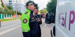 В Беларуси расширили категорию водителей, право управления которых может быть ограничено из-за долгов