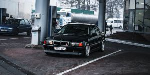 Уже ночью заправляться на АЗС будем по новым ценам