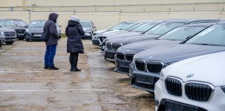 "Настоящий хапун!" Что происходит с машинами на вторичном рынке в Гродно