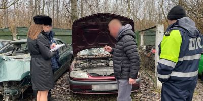 Белорус не оплатил штраф по линии ГАИ и остался без машины. Вот почему