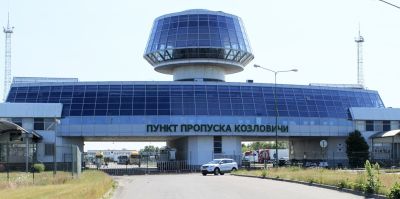 Куда подевались очереди фур? Журналисты съездили на границу с Польшей и посмотрели