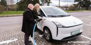 Примеряем под такси новый электромобиль Bestune NAT с гарантией 400 тысяч. Впечатления владельца таксопарка из Гродно