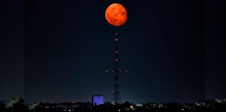 Фотография года: суперлуние над Гродно 2023