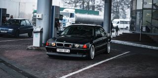 Уже ночью заправляться на АЗС будем по новым ценам