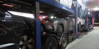 В Lexus на лафете пограничники нашли подозрительное вещество, а в "Харлее" – патроны