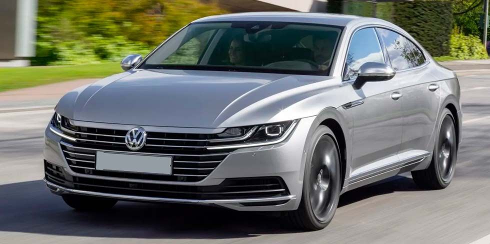 Жительница Гродно ищет водителя VW Arteon: "Опередил и резко ударил по тормозам"