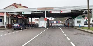 Белорусам рекомендовали ехать в Польшу через Литву. В чем причина?