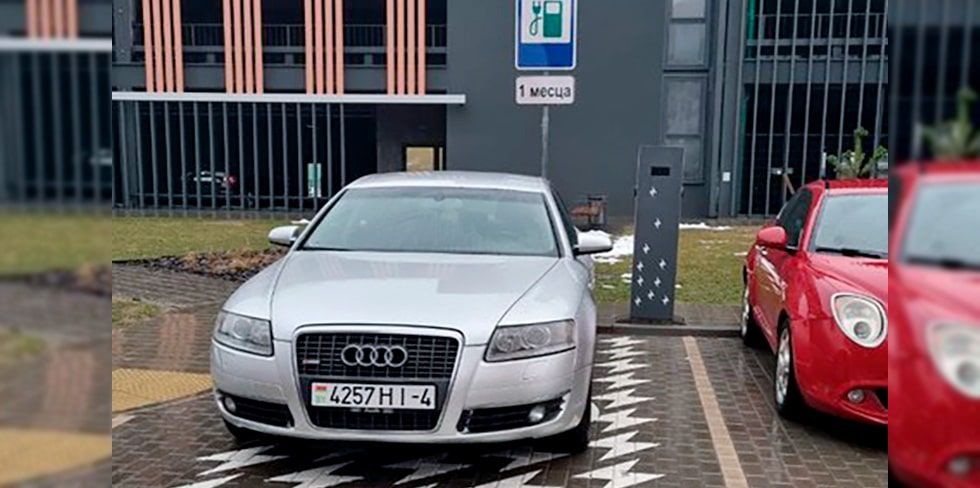 Это не электрическая Audi, или мы чего-то не знаем?