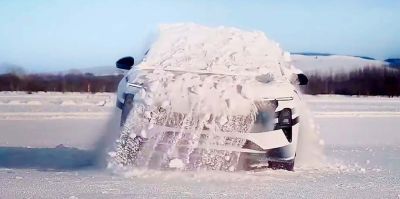 Новый электромобиль Nio ET9 может стряхивать с себя снег. Вот как это происходит