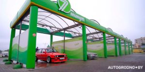 В Гродно на автомойках огромные очереди: что говорят водители и в какое время помыть машину проще