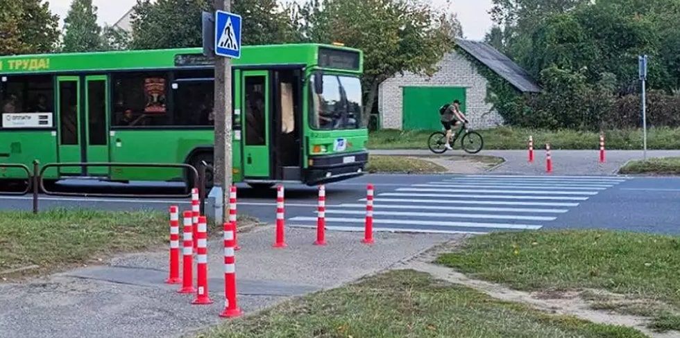 В Лиде нашли способ заставить велосипедистов снижать скорость на переходе