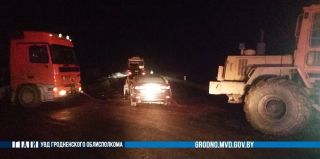 Что бывает, если трос не обозначить как следует. Именно из-за этого пострадала женщина