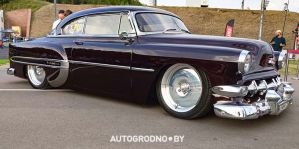 Впервые в Беларуси провели автофестиваль "Тачки Пикник". Как это было