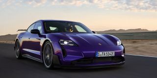 2,2 секунды до "сотни": представлен Porsche Taycan Turbo GT