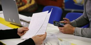 Могут ли претендовать на авто дети от первого брака отца, если тот умер? Ответ нотариуса