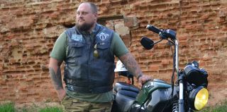 "Ни одного байкерского мероприятия не пропустил!" Белорус 3 года колесит на легендарном BMW R 1200C