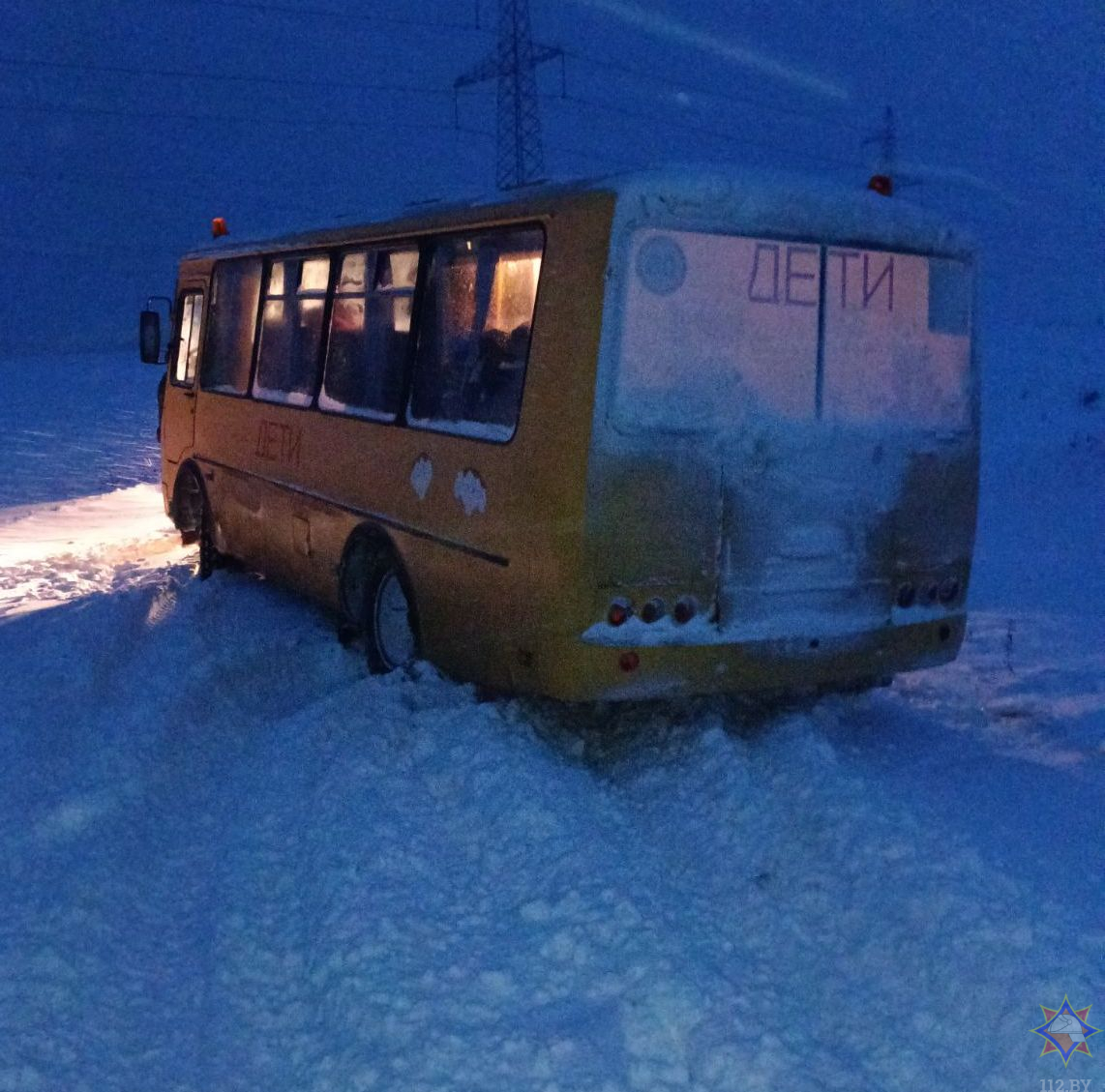 ostrovets shkolnyj avtobus 02