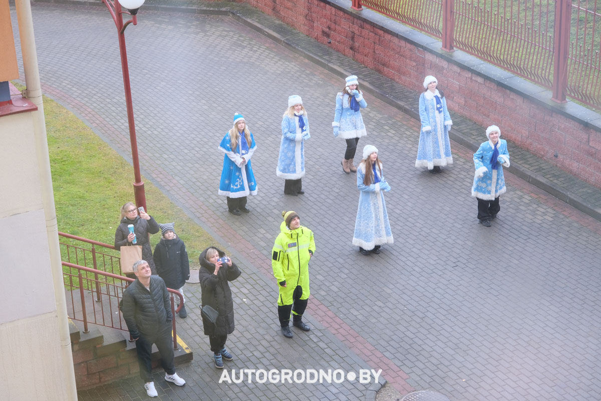 Дед мороз альпинист в Гродно