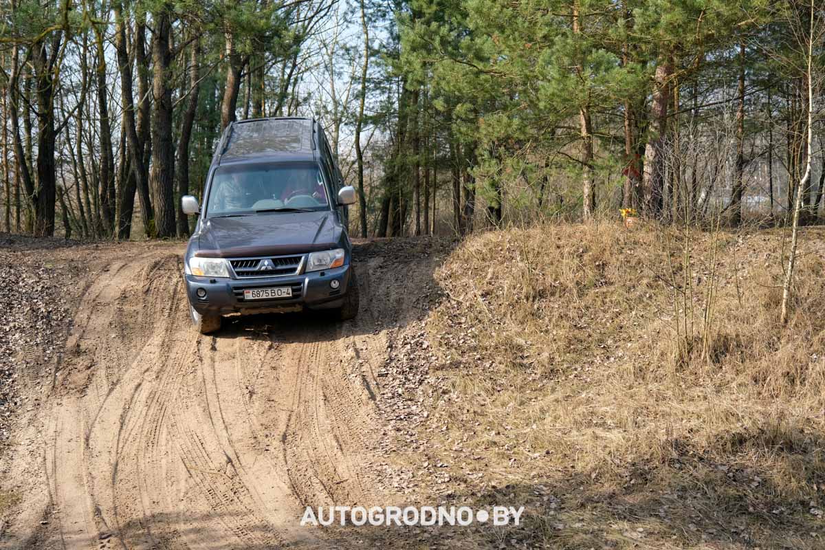 Соревнования на внедорожниках в Гродно