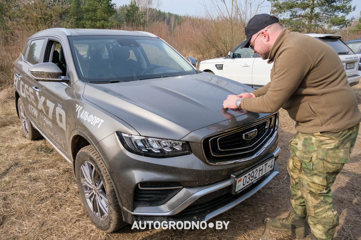 Соревнования на внедорожниках в Гродно