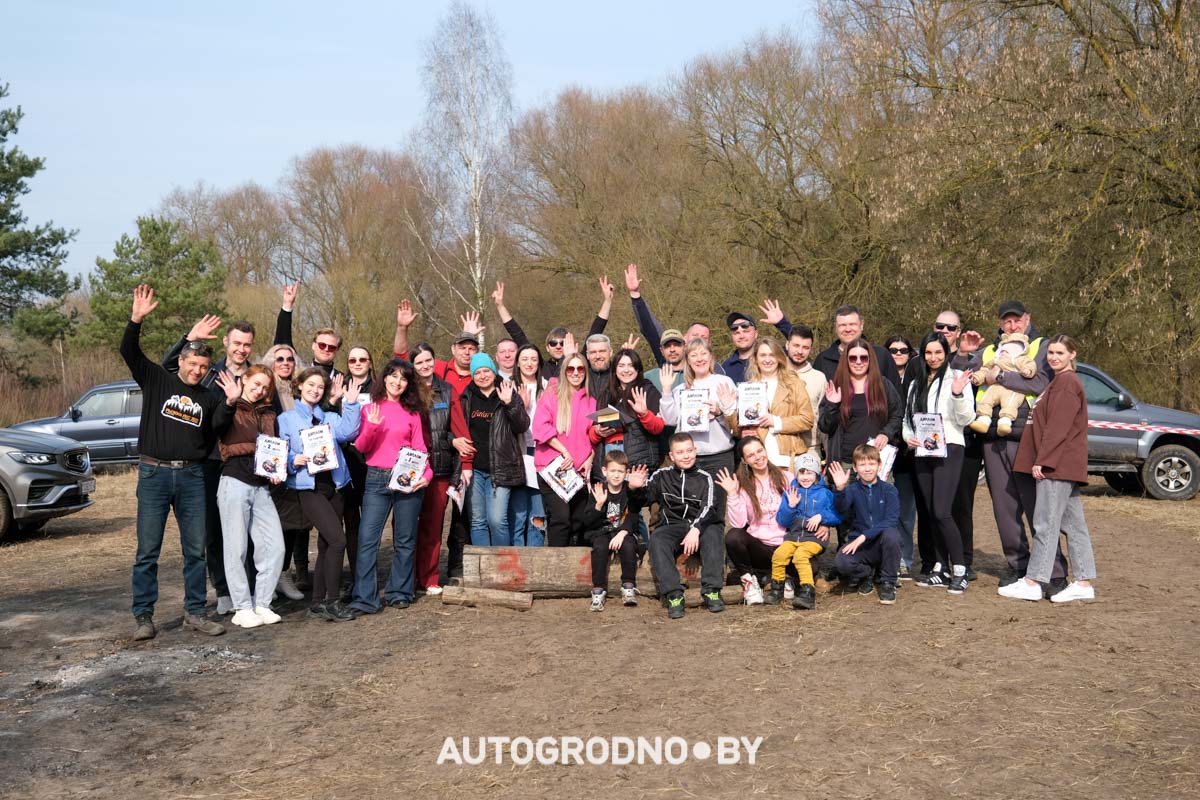 Соревнования на внедорожниках в Гродно