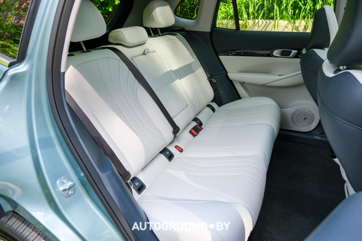 Geely EX5