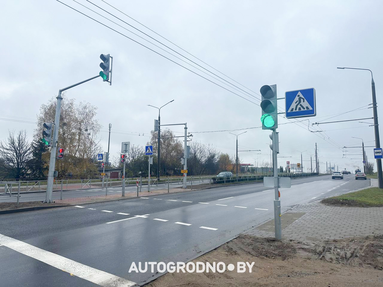 На участке объездной в Гродно понизили скорость движения и установили переход со светофорами