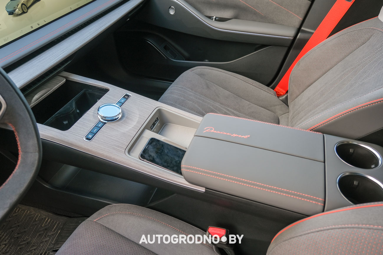 Geely E8 Обзор тест-драйв