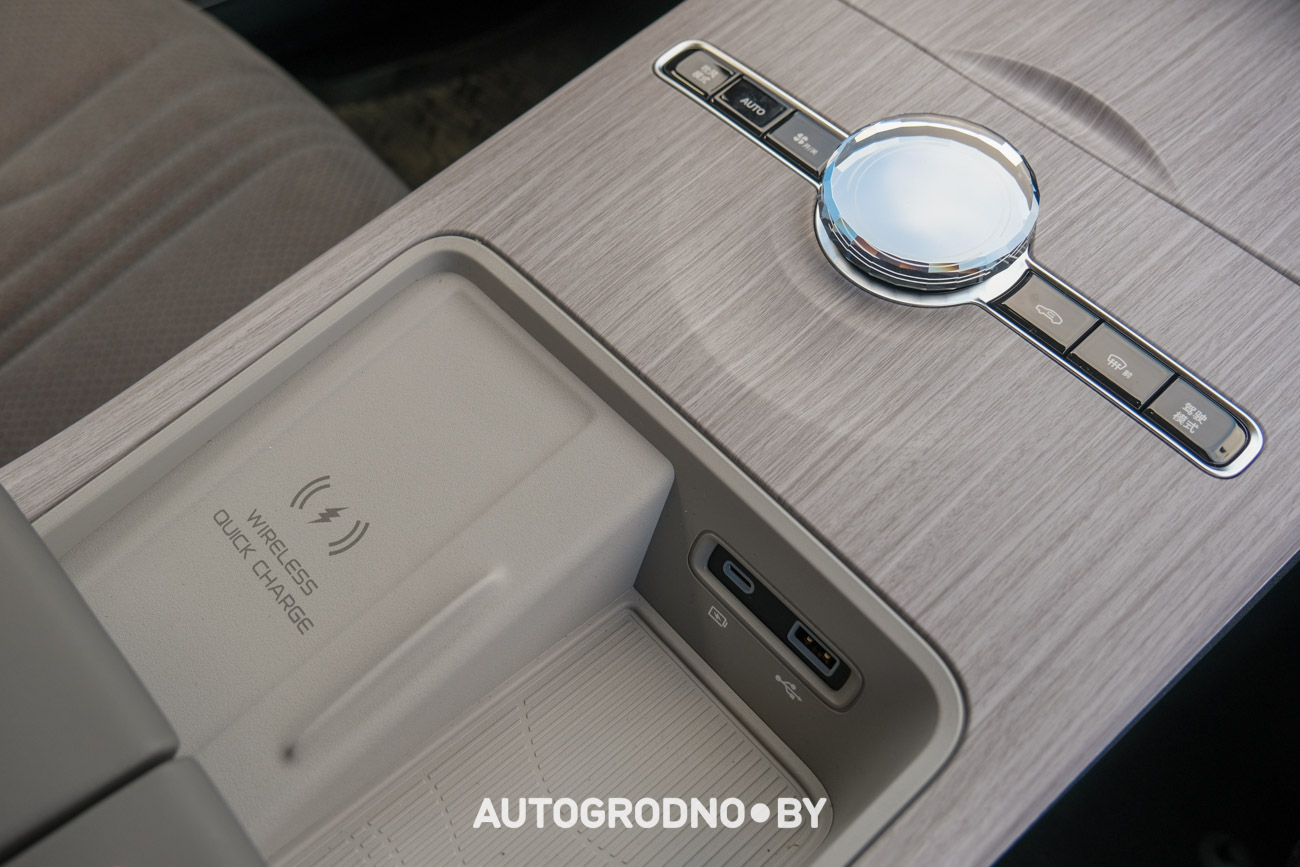 Geely E8 Обзор тест-драйв