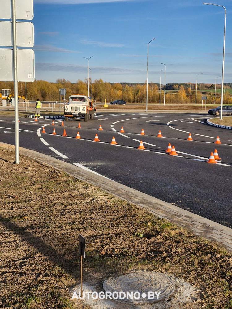 Дорога бетонка в Гродно в сторону Ольшанки накануне открытия
