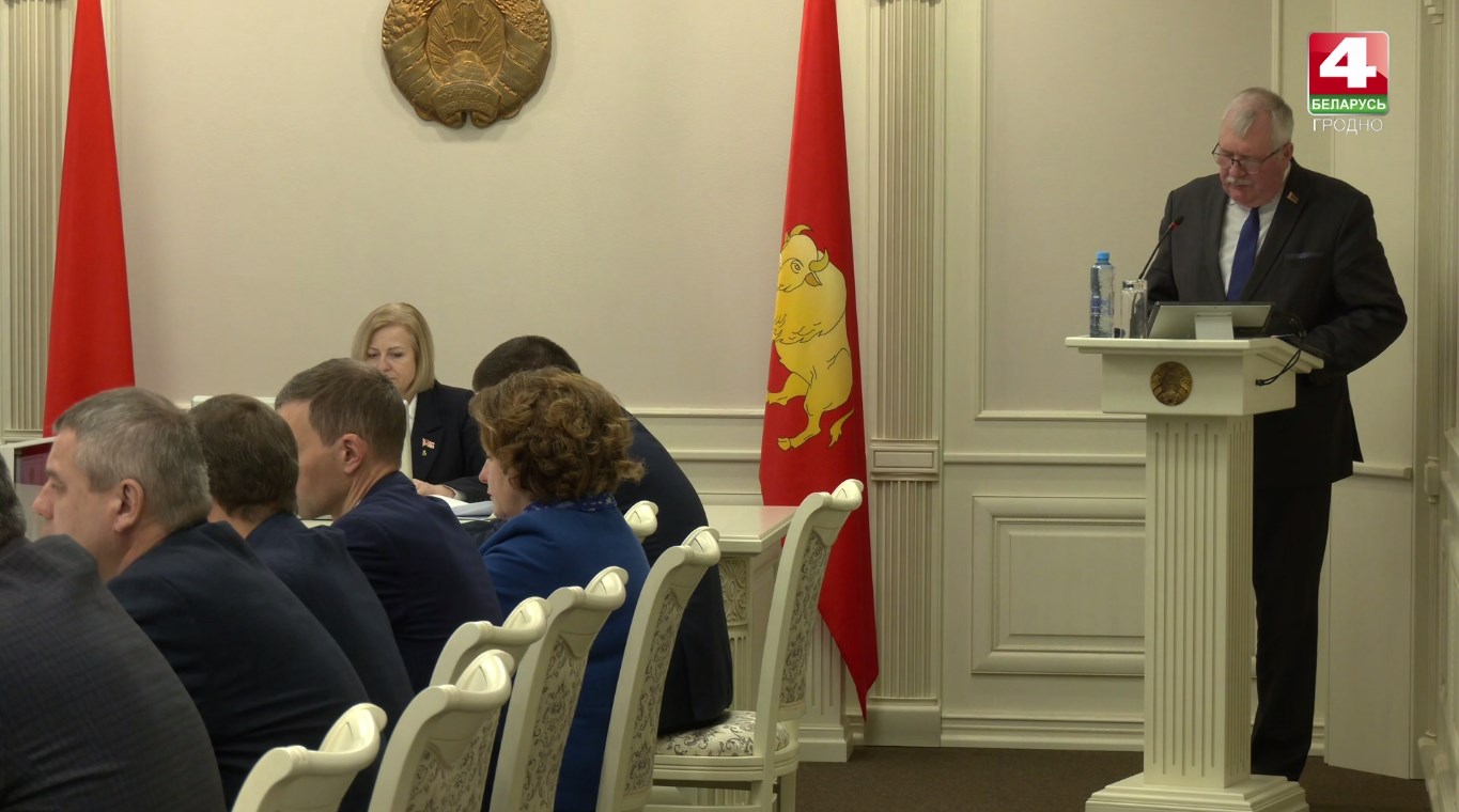 deputaty stroitelstvo 400 mln 02