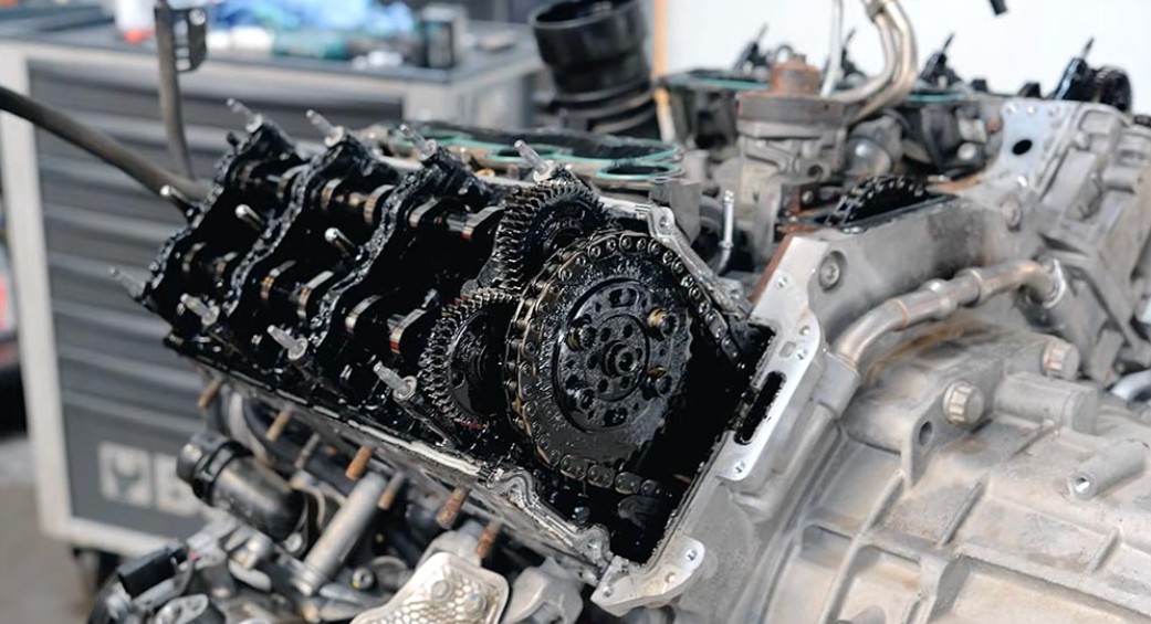 Механики показали, как выглядит современный двигатель, в котором редко меняют масло VW 3.0 TDI
