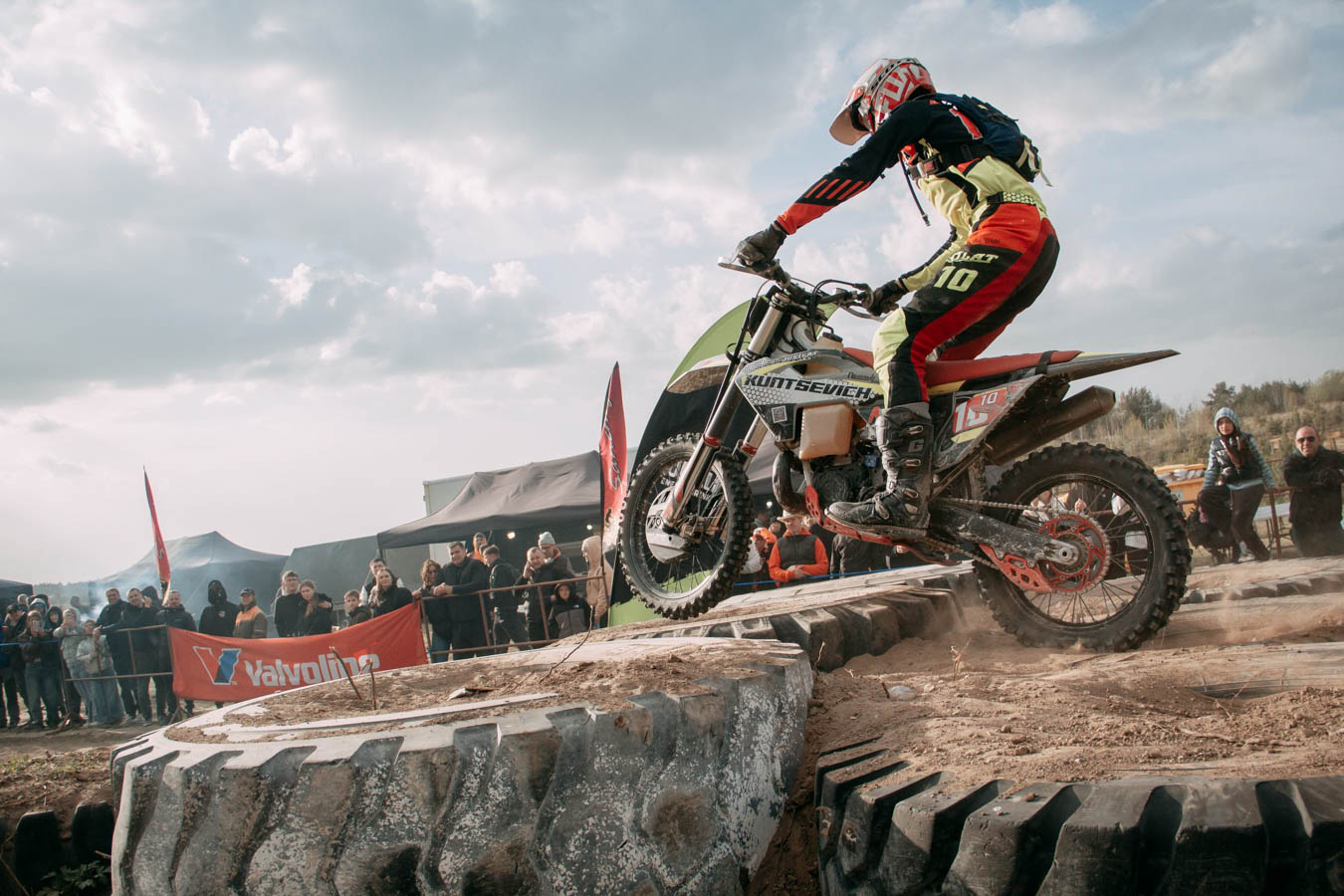 Соревнования по Эндуро под Красносельском