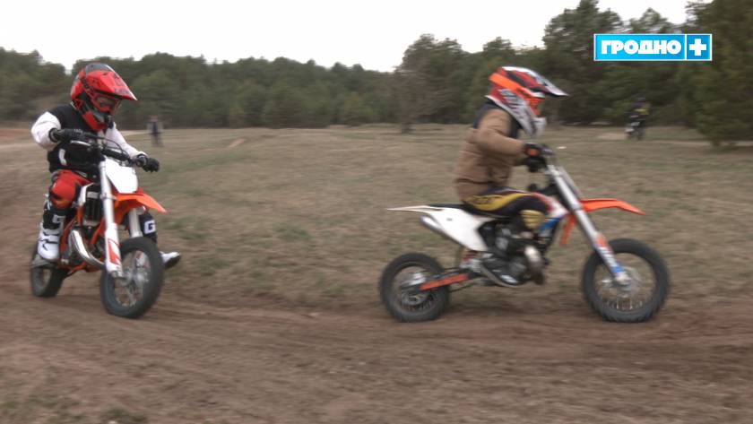 motokross 11 04 26 08