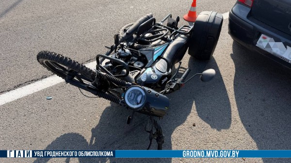 lida moped 14 05 26 01