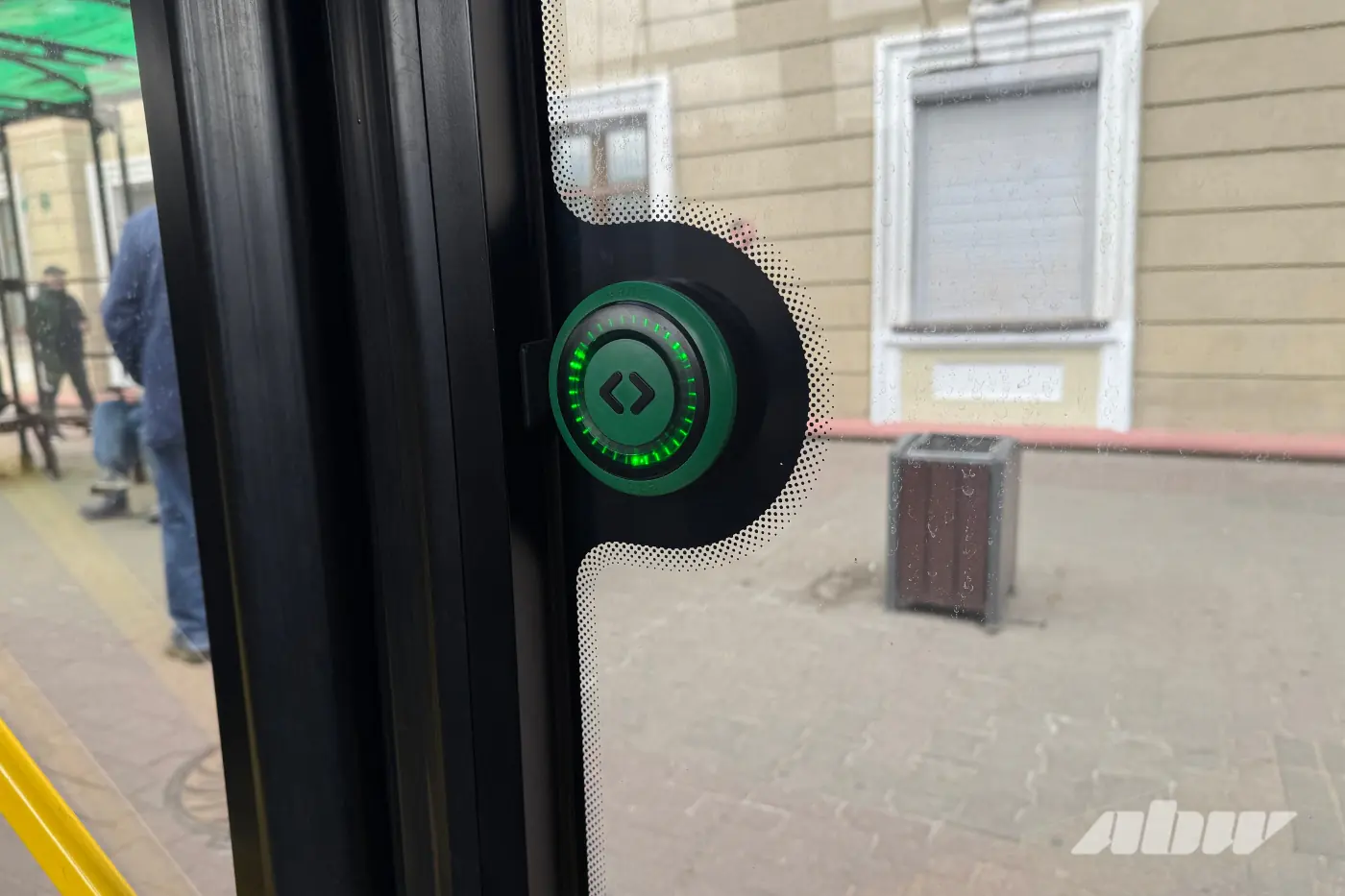 dveri minsk knopka 01