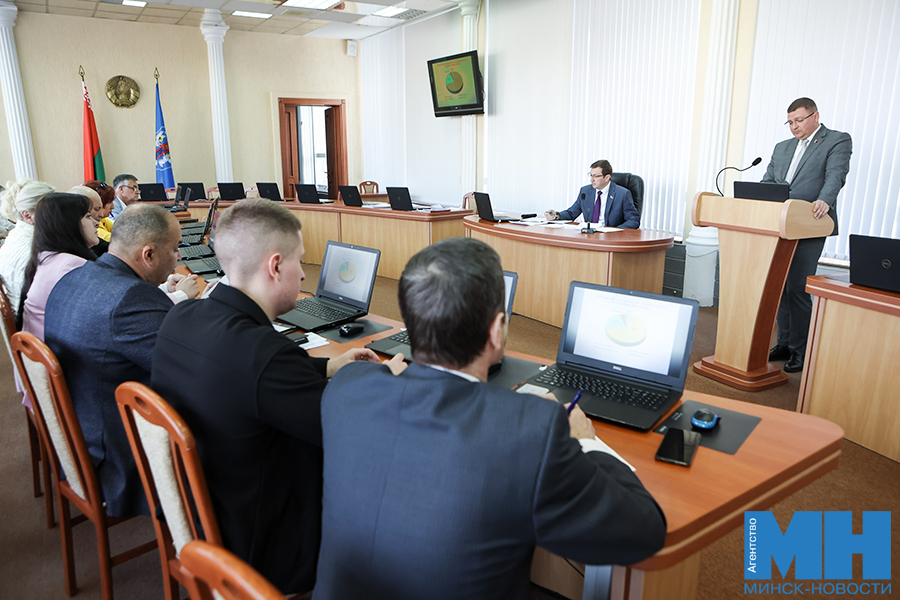 2026-05-05 Председатель Мингорсовета Артем Цуран проведет совещание со специалистами, курирующими окружные советы ТОС. Фото Сергей Пожога