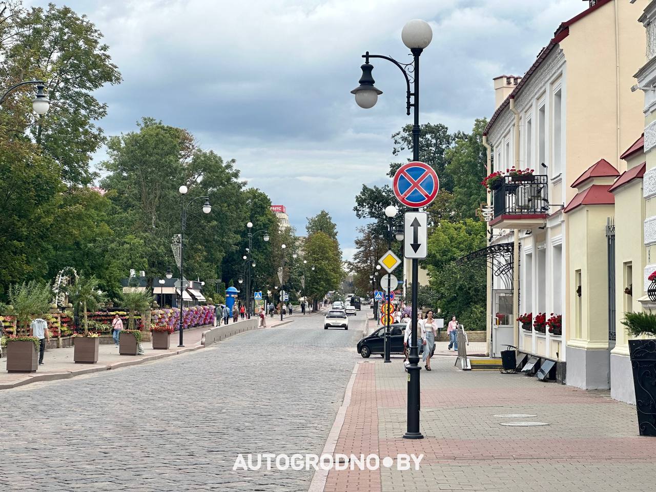 Улица Ожешко в Гродно - запрет на парковку