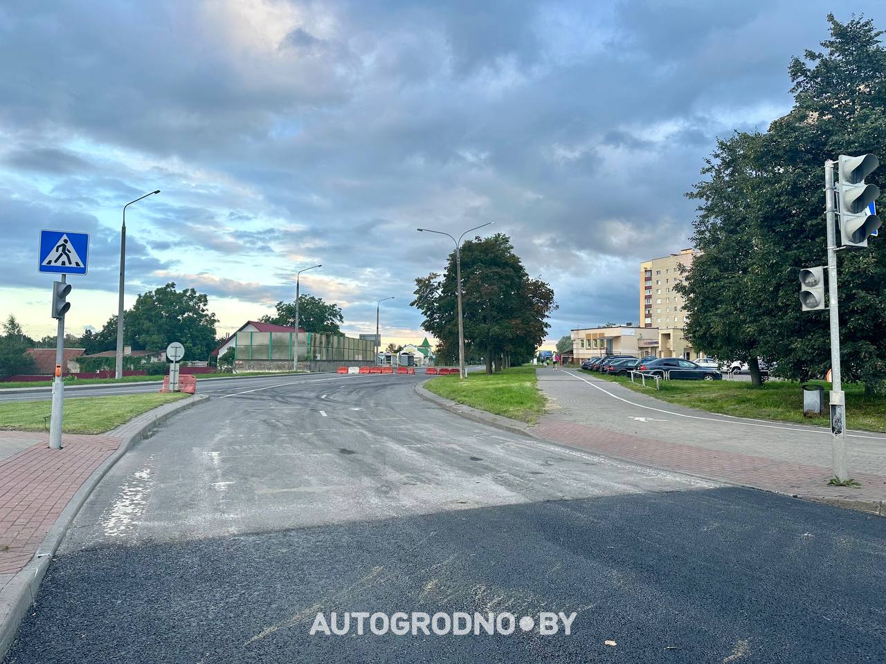Новый асфальт на кольце по улице Тавлая в Гродно